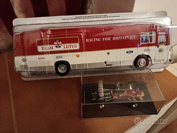 Camion bisarca trasporto Team Lotus + Lotus 49