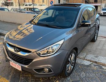 Hyundai iX35 1.7 CRDi 2WD Xpossible PANORAMA