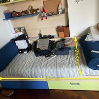 Camera da letto (adatta per bambini)