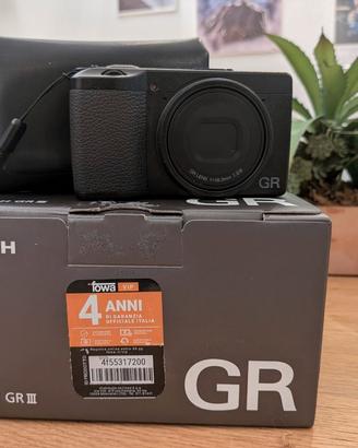 Ricoh GR III