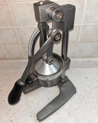 Spemimelograno manuale professionale in metallo