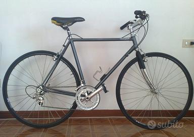 Bici  trekking o allenamento, city bike anni '90