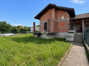VILLA SINGOLA A DORZANO