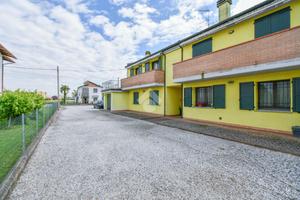 4 LOCALI A POGGIO RENATICO
