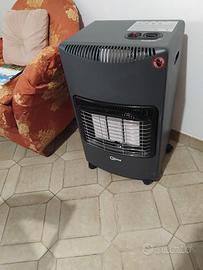 Mobiletto contenitivo per bombola gas