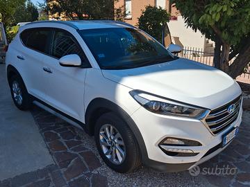 Hyunday Tucson 2017 Xpossinke 1700 diesel