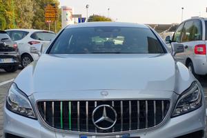 Mercedes x218 shooting brake cls premium plus