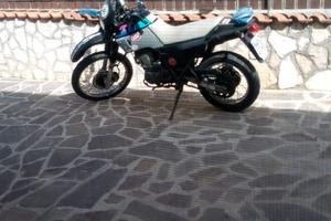 yamaha xt600e