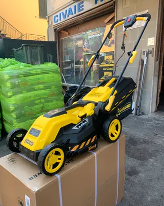 Tagliaerna elettrico watt 1600 lama 38cm