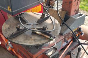 smontagomme e equilibratrice