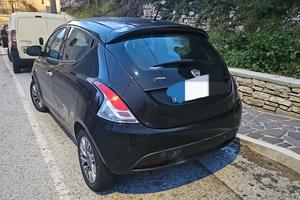 Lancia ypsilon, gold twin air benzina - 90.000 km