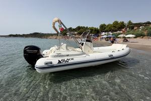 Gommone motore e carrello