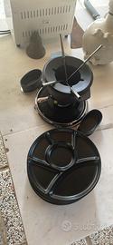 Set fonduta in ghisa con piatti in ceramica