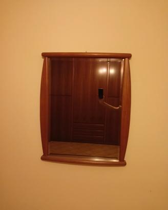 specchio in legno antico 