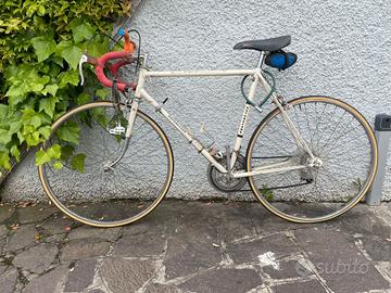 Motobecane da corsa 15 Special pe competizione Ero