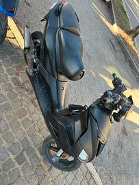 aprilia sr 50
