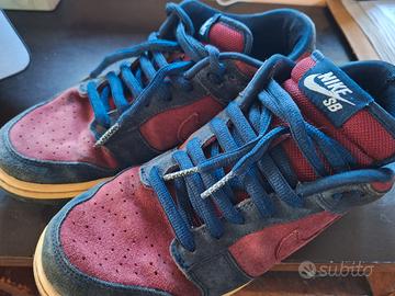 NIKE SB DUNK 