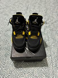 JORDAN 4 yellow thunder