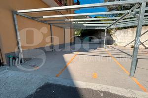 Box/Posto auto Finale Ligure