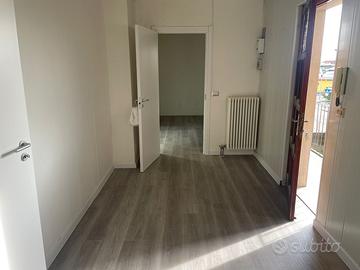 Trilocale più servizi con box