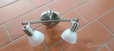 applique con due luci