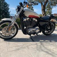 Harley Davidson sportster 883 low