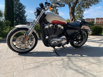 Harley Davidson sportster 883 low