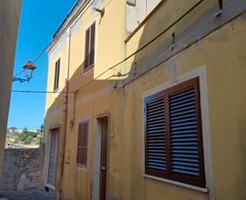 Ampia e panoramica Casa in via Veneto a Ossi