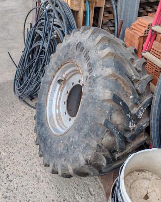 Pneumatico Continental 445/65 R22.5 completo