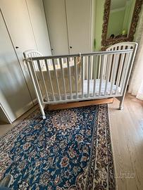 Letto per neonato con sponde smontabili