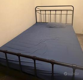 Letto matrimoniale