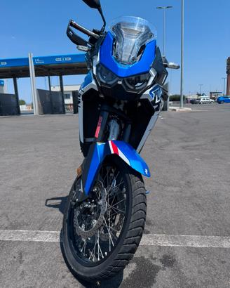 Honda Africa Twin CRF1100 DCT 2023 | 5.660 km |
