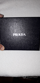 Portafoglio da uomo - Prada- in pelle Saffiano