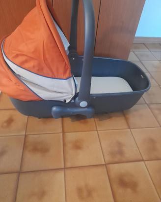 Carrozzina senza ruote