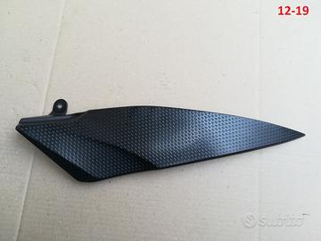 FiANCHETTO SERBATOIO DX YAMAHA R1 07 08