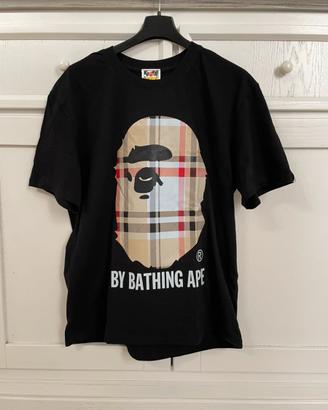 T-shirt bape