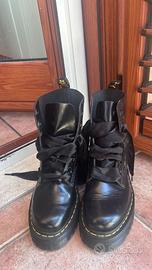 Dr. Martens