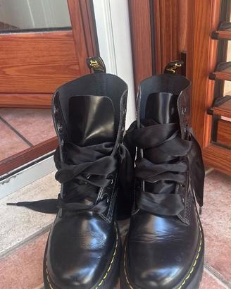 Dr. Martens