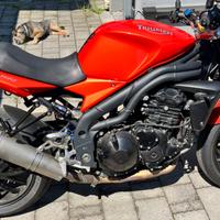 Triumph Speed Triple 1050 - 2008