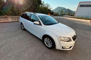 Skoda Octavia Wagon 1.6 TDI 110CV