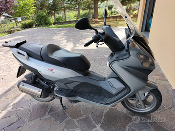 Scooter Malaguti Madison 250