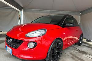 Opel Adam 1.2 70 CV White-Black Link