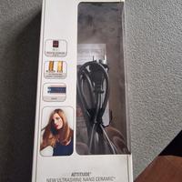 Piastra per capelli Rowenta Attitude