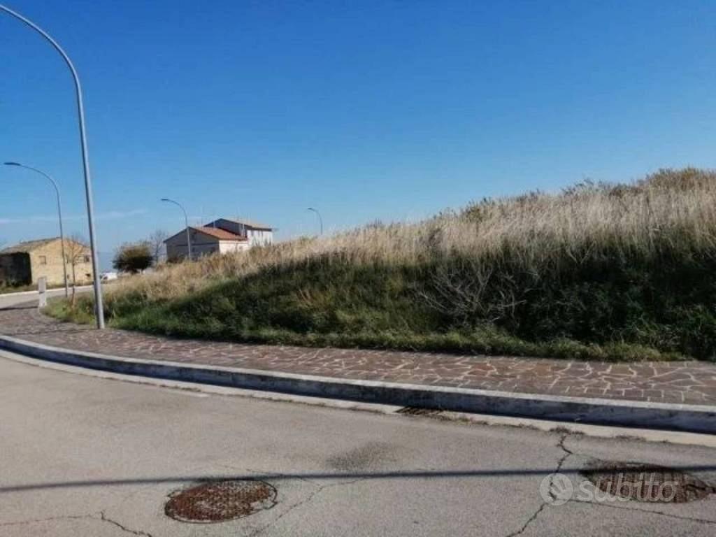Immobile in asta di 880 m² a Monte Urano - Vista 5