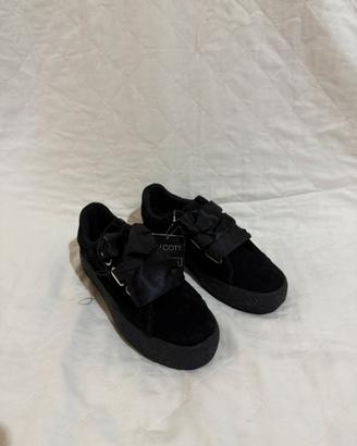 Scarpe con i lacci nere Alcott