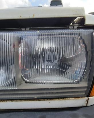 MERCEDES-BENZ 240 D 1980 - FARO ANTERIORE SINISTRO