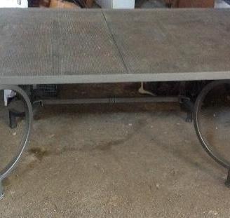 Tavolo in ferro battuto