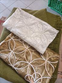 coperta 186x240 e due copri cuscino 