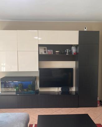 Soggiorno completo con dovano letto contenitore