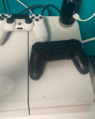 Ps4+6 giochi + 2 gamepad